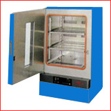 Manufacturer, Exporter and Supplier of Labotatory Oven